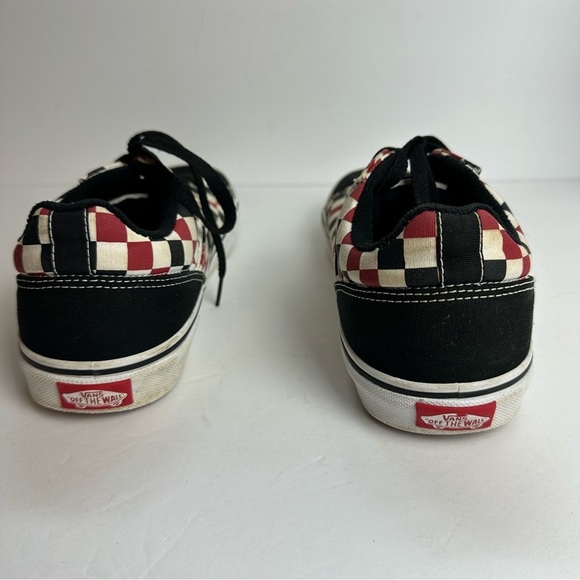 Vans Off The Wall Checkered Shoes Men’s Size 9 EU 42 Sneakers Red Black FLAW - Picture 3 of 11
